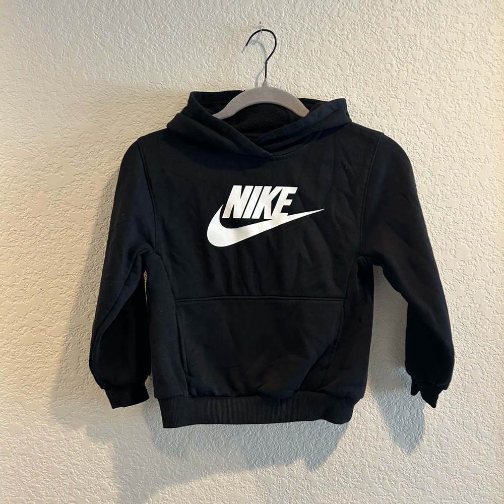 Nike Kids Hoodie in Black with White Logo